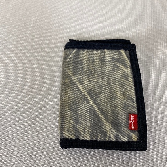 Vintage Levi's‎ acid washed denim trifold wallet - Picture 1 of 6
